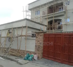 Photo - Screeding and Painting