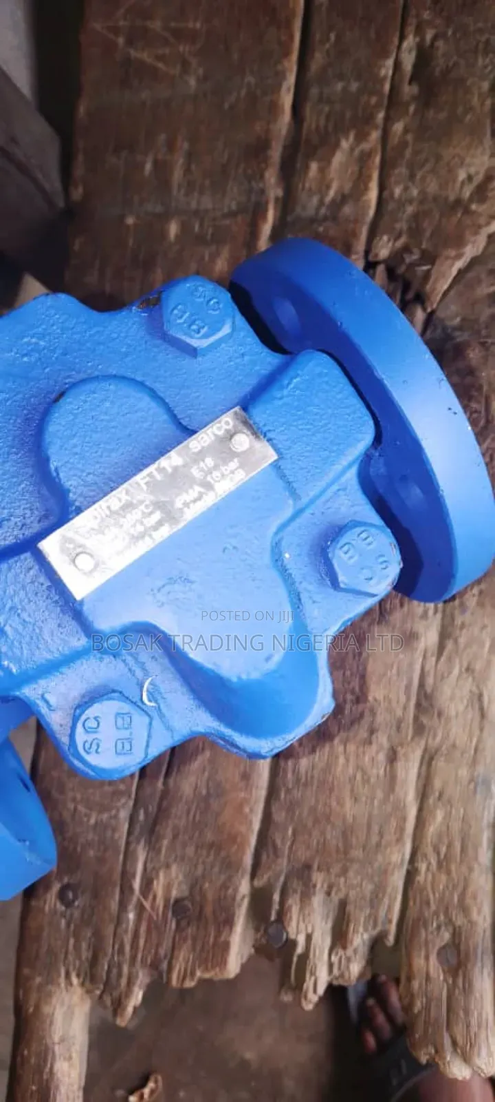 4" Float Trap Flanges