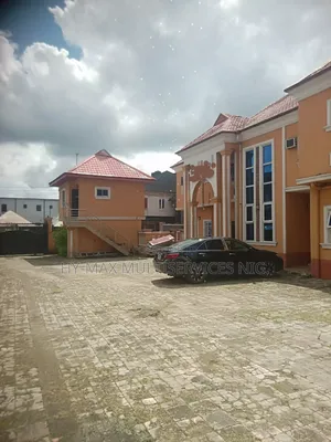 Luxury 16 Room Hotel With Swimming Pool for Sale in PHC