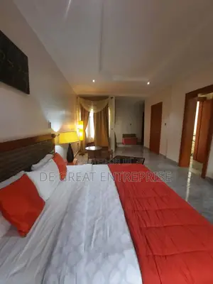 5bdrm Townhouse / Terrace in Private, Gudu for rent