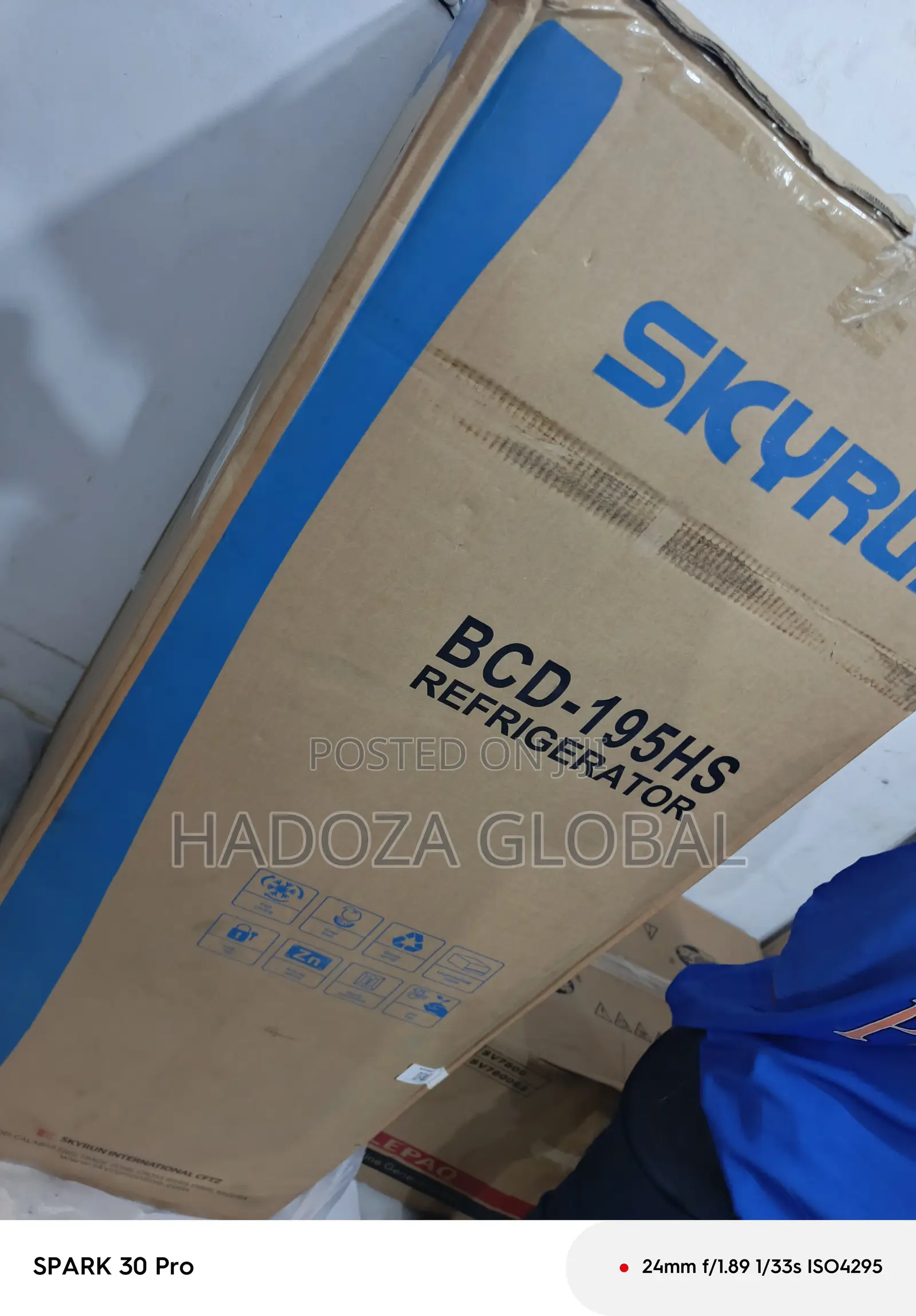 Dual Compartment Refrigerator By Skyrun - 195 Litres