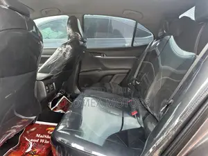 Toyota Camry 2021 Gray
