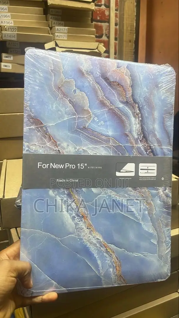 Macbook Pro 15 Inches Casin