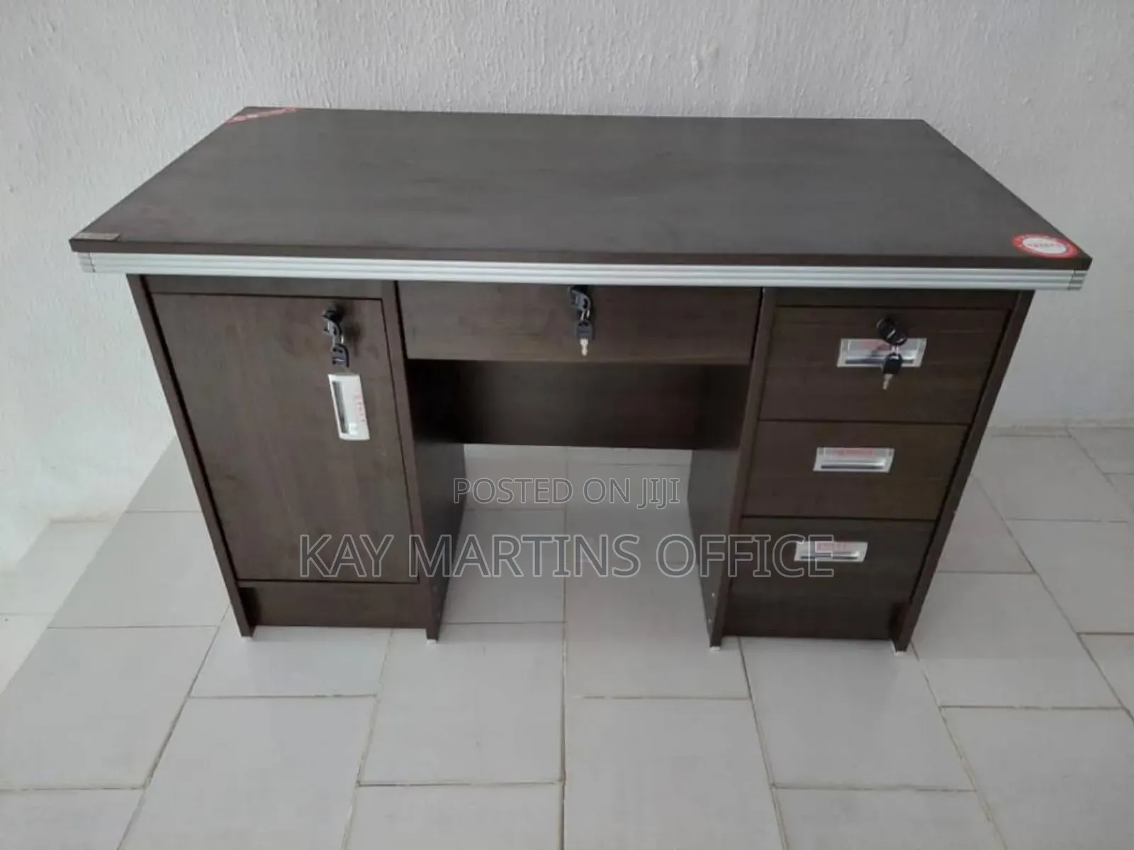 Sime Executive Table