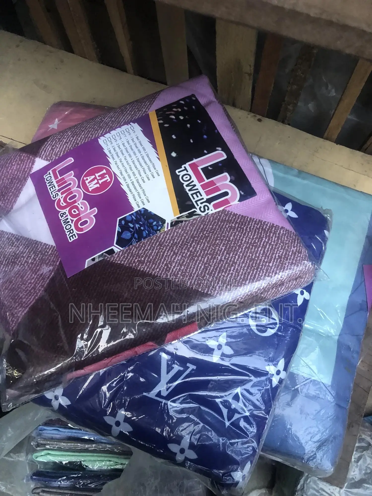 Bedsheet And Pillow Case