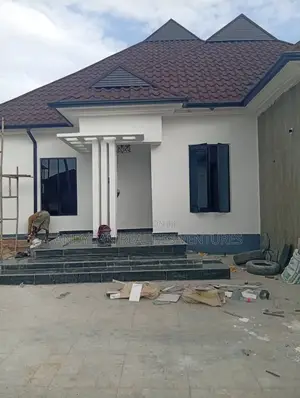 3bdrm Bungalow in Jos for sale