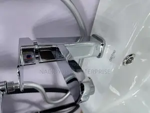Basin Mixer Tap ( Chrome)