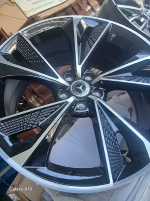 Mercedes Benz Rime Size 19