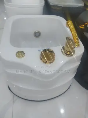 Automatic Pedicure Bowl With Leg Rest