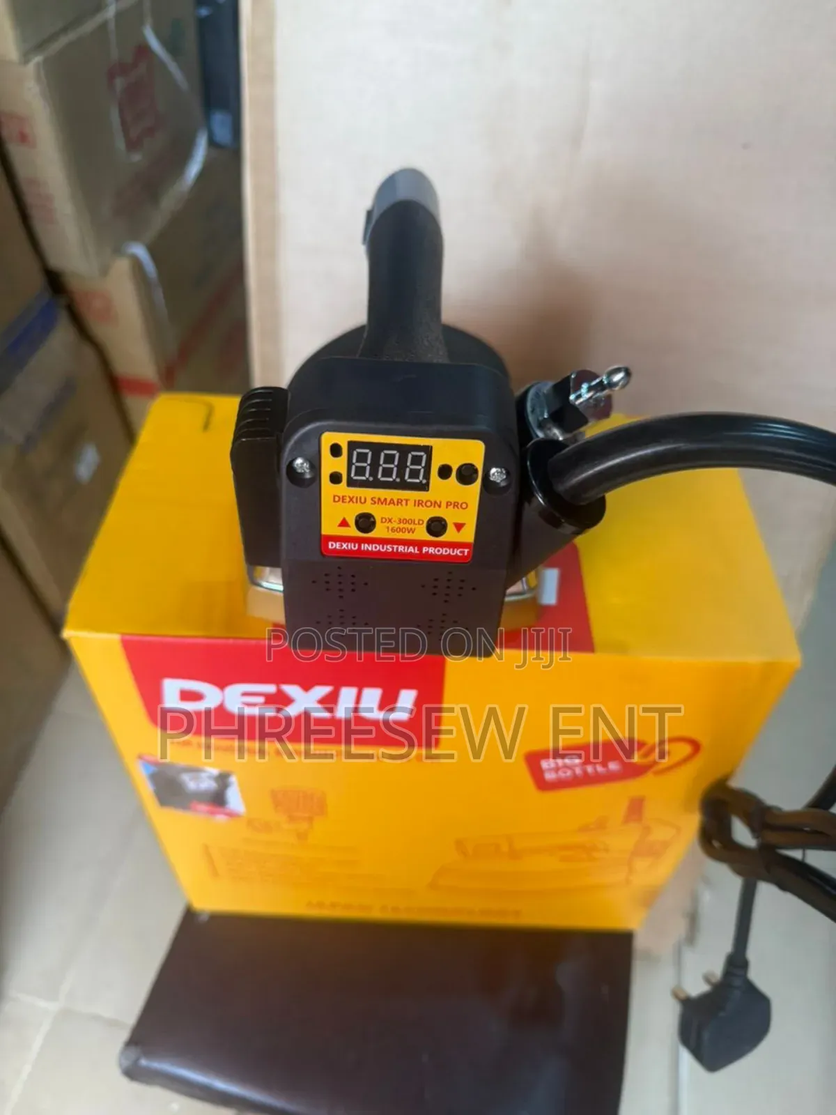 Digital Gravity Steam Iron