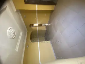Photo - 2bdrm Block of Flats in New Site Estate, FHA for rent