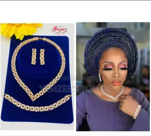 V Shaped Zirconia Jewelry Set (Gold And Silver Available)