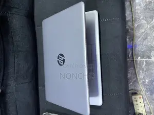 Laptop HP 240 G9 8GB Intel Core I5 SSD 256GB
