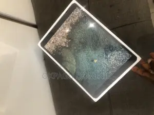 New Apple iPad Pro 10.5 (2017) 64 GB