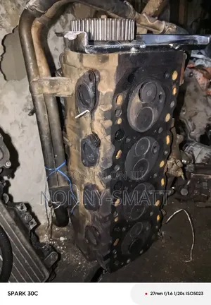 Complete Top Cylinder for Toyota Hiace 5l Diesel