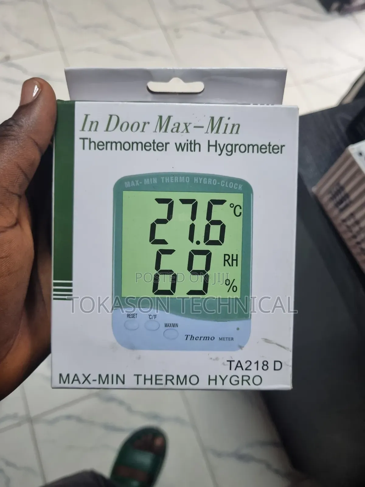 Max-Min Thermometer With Hygrometer," Model Ta218d,