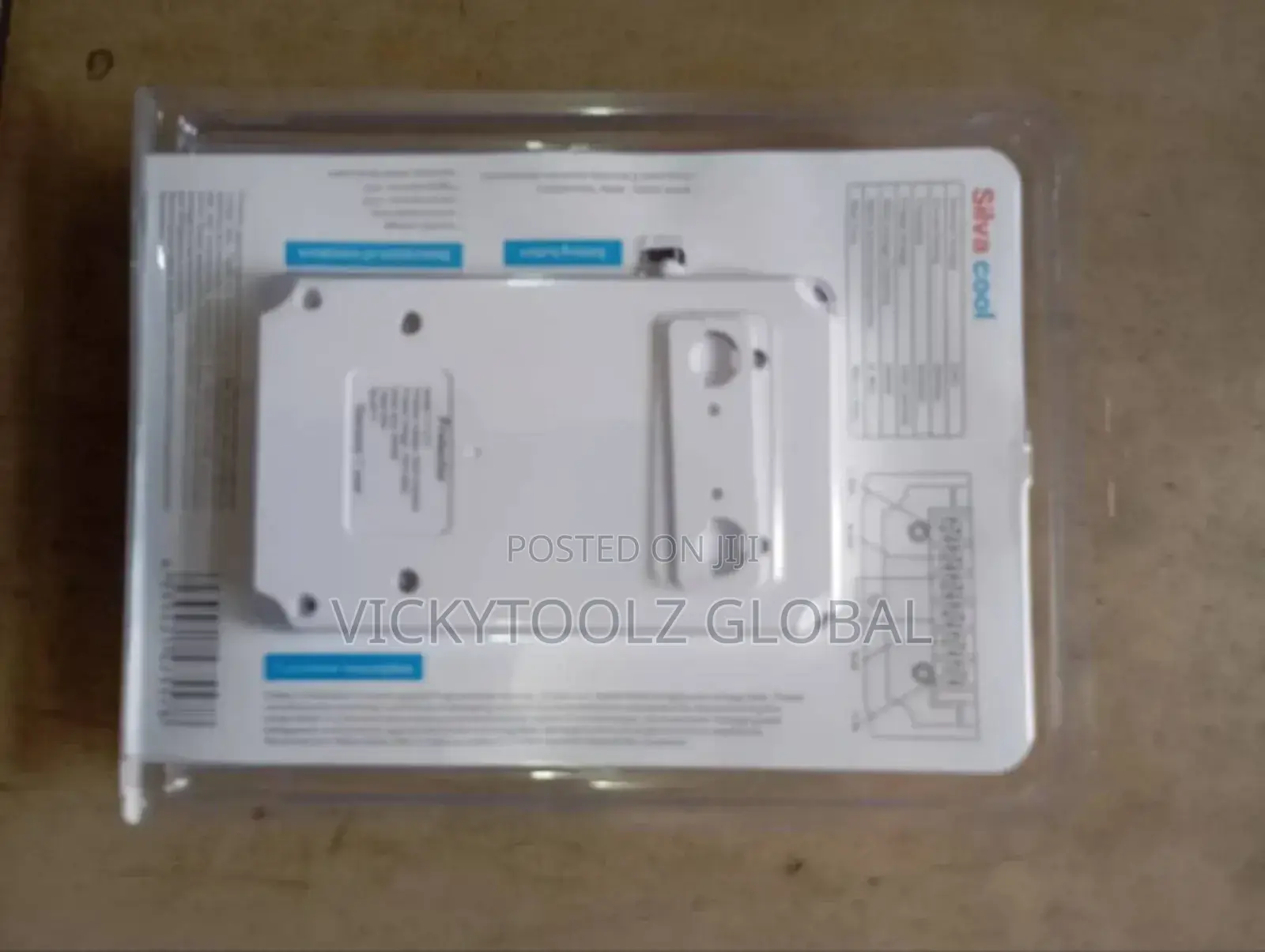 Automatic Voltage Switcher