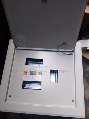 D4 3phase Shyneder Distribution Board