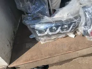 Conversion Headlamp Highlander 2012 Sets