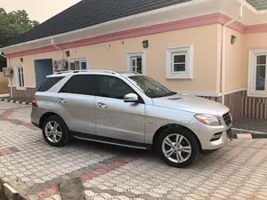 Mercedes-Benz M Class ML 350 4Matic 2012 Gray