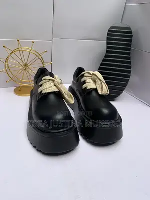 Balenciaga Men's High Sole Shoe