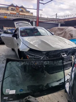 Amg Gt Windscreen Glass Installed Perfectly We Deliver Fix