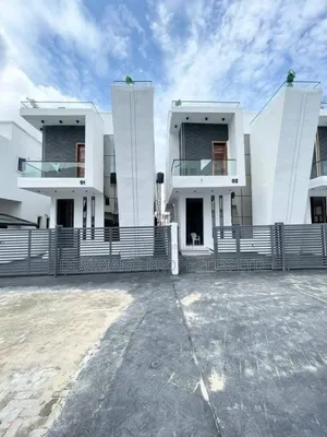 4bdrm Duplex in Ikota for sale