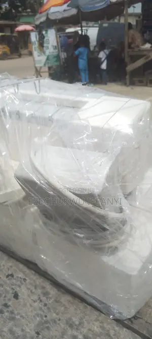 Four Thread Weaving Machine