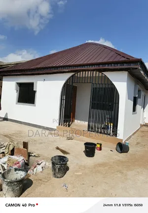 3bdrm Bungalow in Command, Ipaja / Ipaja for rent