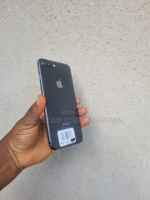 Apple iPhone 8 Plus 64 GB Black