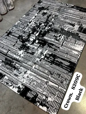 Crown Black Center Rug