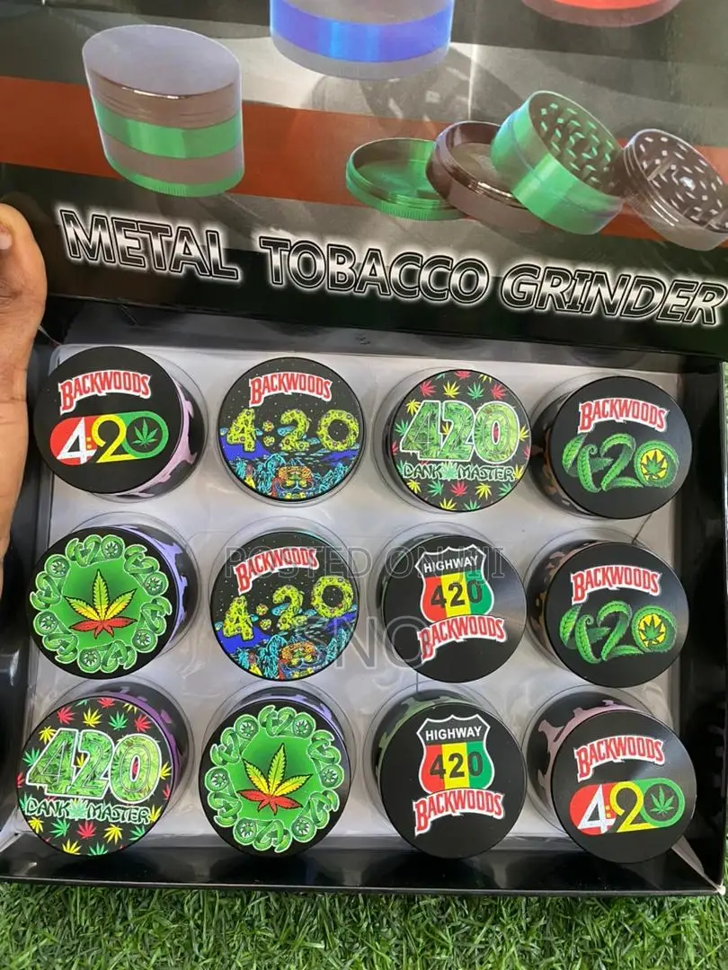 Herb Crushers / Grinders