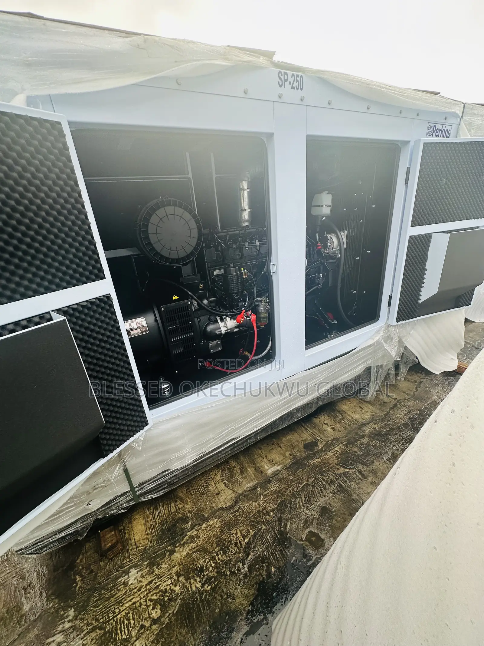 250kva Perkins Soundproof Generator
