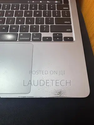 Laptop Apple MacBook Pro 2020 16GB Intel Core I5 SSD 512GB