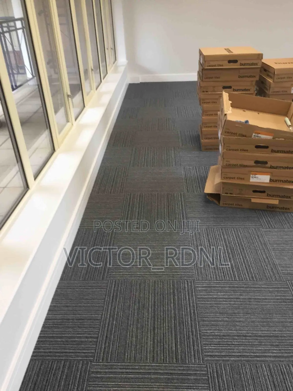 Dark Grey Rug Carpet Tiles