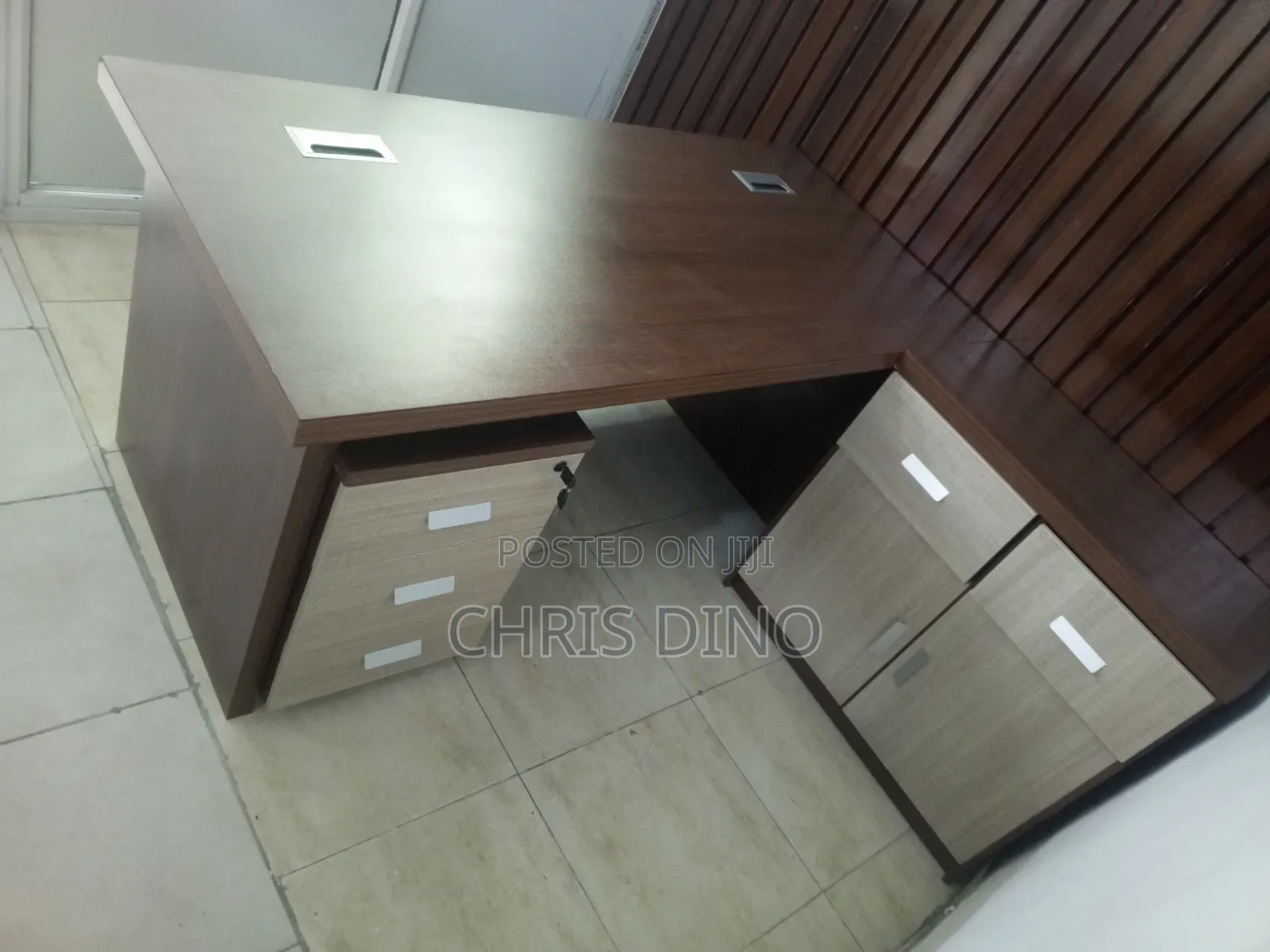 1.6 Ft Table With Extension