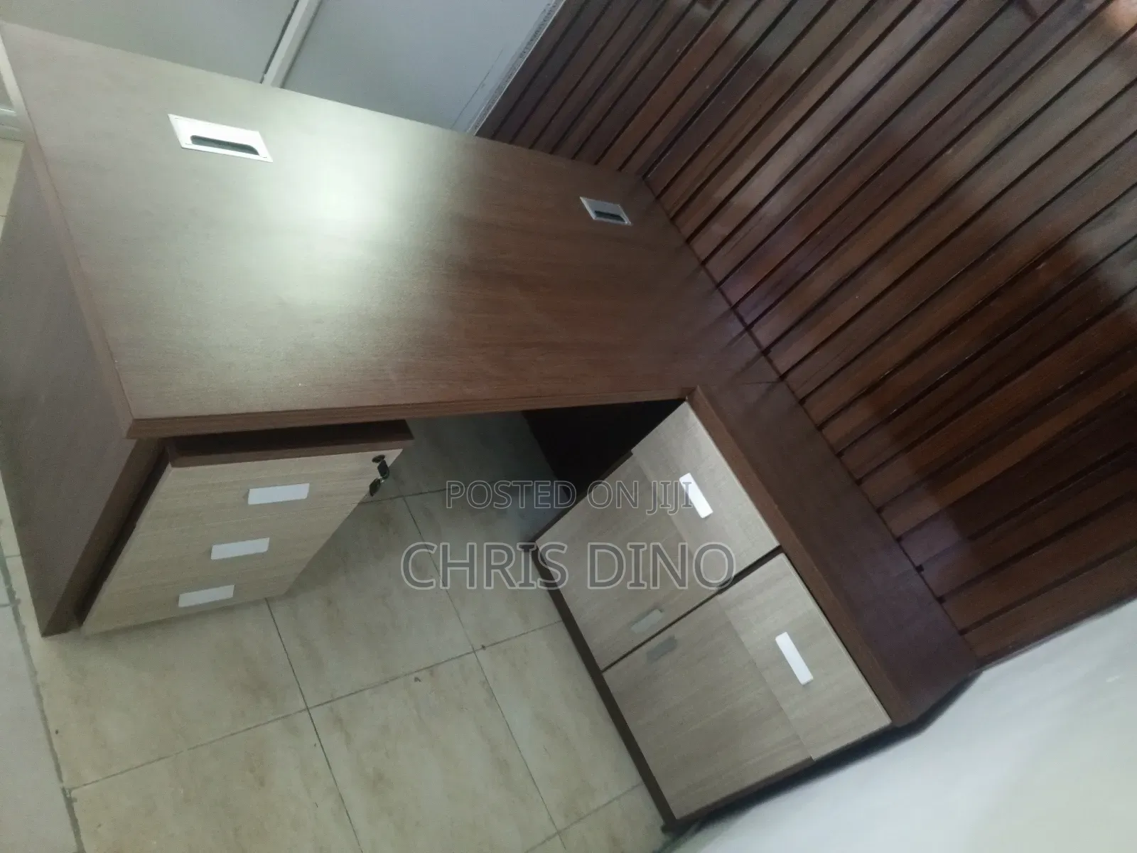 1.6 Ft Table With Extension