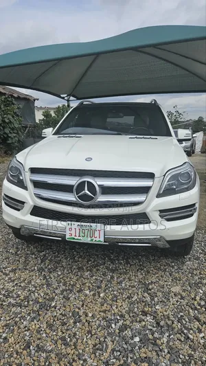 Mercedes-Benz GL-Class GL450 4MATIC 4dr SUV AWD (4.7L 8cyl Turbo 7A)