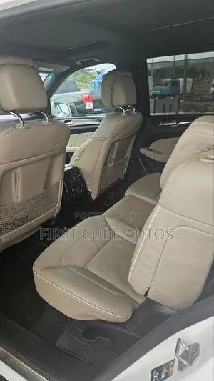 Mercedes-Benz GL-Class GL450 4MATIC 4dr SUV AWD (4.7L 8cyl Turbo 7A)