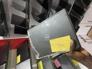 New Laptop Dell 8GB Intel Core I5 SSD 256GB