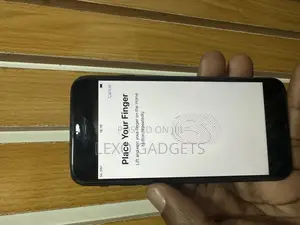 Apple iPhone 7 128 GB Black