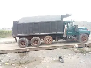 Chippings and Granite From Sentraco Mining