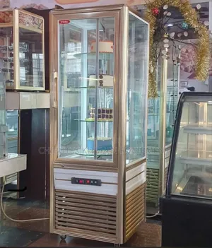 Industrial Cake Display Chiller Standing