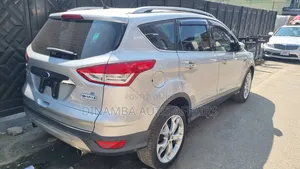 Ford Escape Titanium 4dr SUV AWD  (1.6L 4cyl Turbo 6A) 2014 Silver
