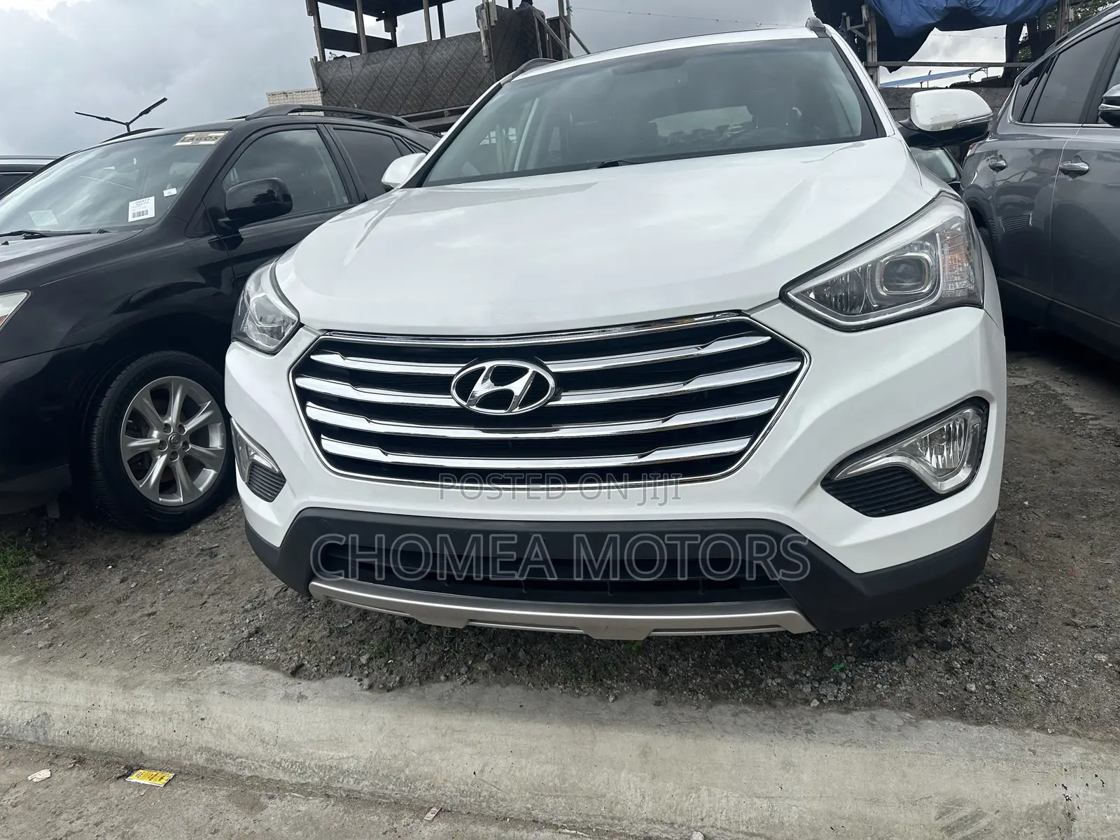 Hyundai Santa Fe 2017 White