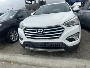 Hyundai Santa Fe 2017 White