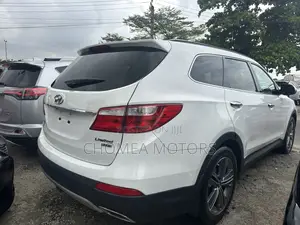 Hyundai Santa Fe 2017 White