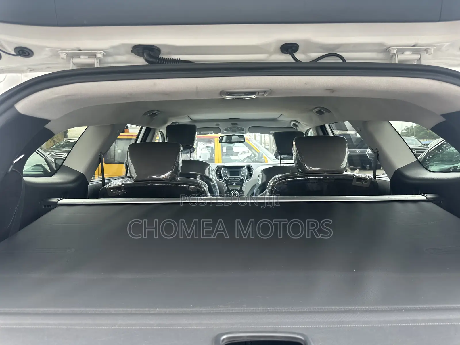 Hyundai Santa Fe 2017 White