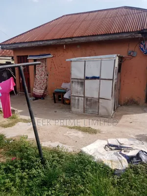 2bdrm Bungalow in Mararaba for sale