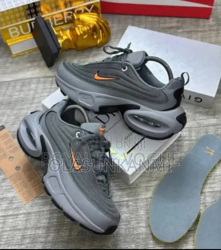 Nike Runner